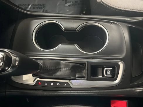 Used 2019 Chevrolet Equinox LS FWD image 12