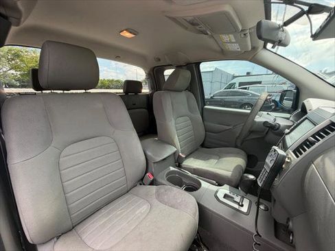 Used 2020 Nissan Frontier S w/ S Utility Package RWD image 11