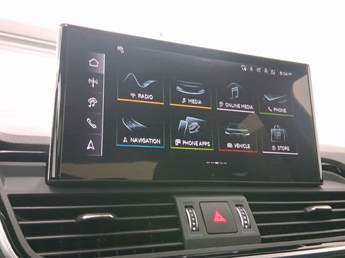 Used 2025 Audi Q5 2.0T Premium Plus w/ Premium Plus Package image 22