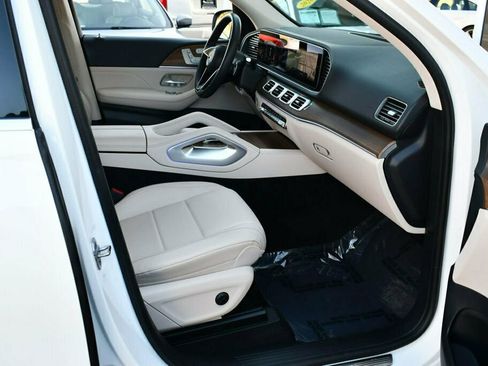 Used 2024 Mercedes-Benz GLE 450 4MATIC image 19