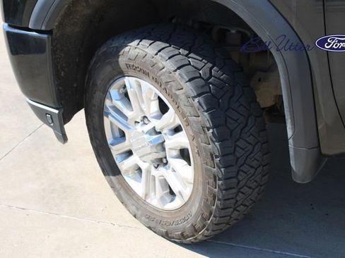 Used 2020 GMC Sierra 3500 Denali w/ Denali Ultimate Package image 9