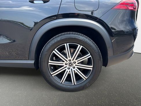 Certified 2025 Mercedes-Benz GLE 450e 4MATIC image 9