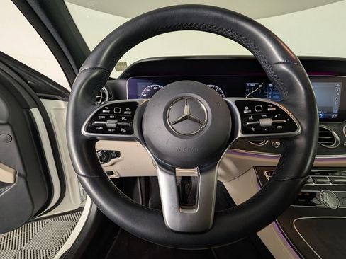 Used 2020 Mercedes-Benz E 450 4MATIC Sedan image 38