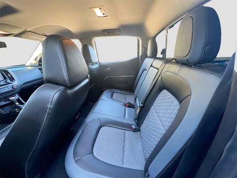 Used 2019 Chevrolet Colorado Z71 image 24