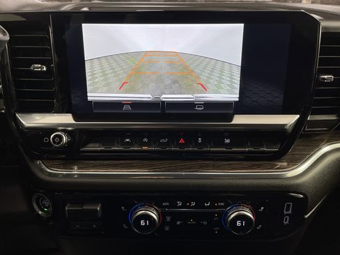 Used 2023 GMC Sierra 1500 SLE image 22