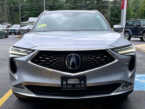 Used 2022 Acura MDX SH-AWD w/ Advance Package image 2