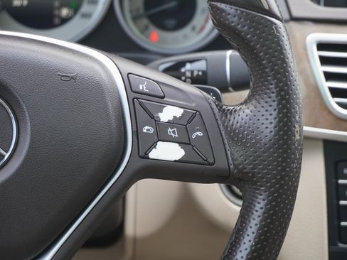 Used 2016 Mercedes-Benz E 350 Sedan image 15