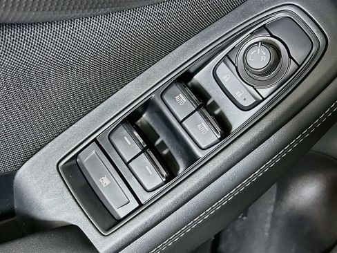 Used 2024 Subaru Forester Premium AWD/4WD image 16