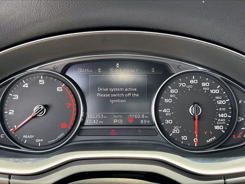 Used 2021 Audi Q5 2.0T Premium AWD/4WD image 24