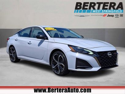 Used 2024 Nissan Altima 2.5 SR