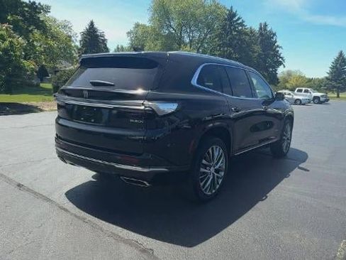 Certified 2025 Buick Enclave Avenir w/ Super Cruise Package AWD/4WD image 8