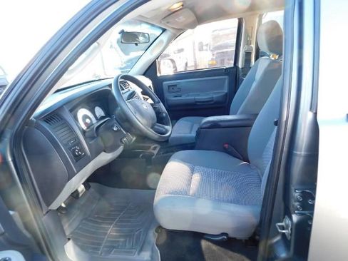 Used 2011 Dodge Dakota Big Horn image 9