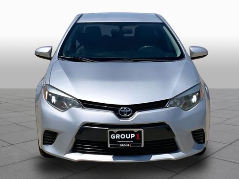 Used 2016 Toyota Corolla LE FWD image 4