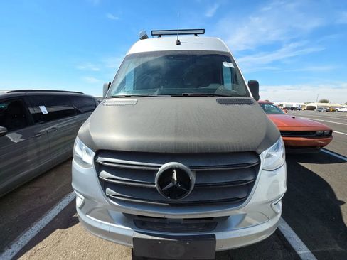 Used 2020 Mercedes-Benz Sprinter 2500 w/ Parking Package image 12