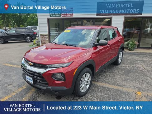 Used 2021 Chevrolet TrailBlazer LS AWD/4WD image 1