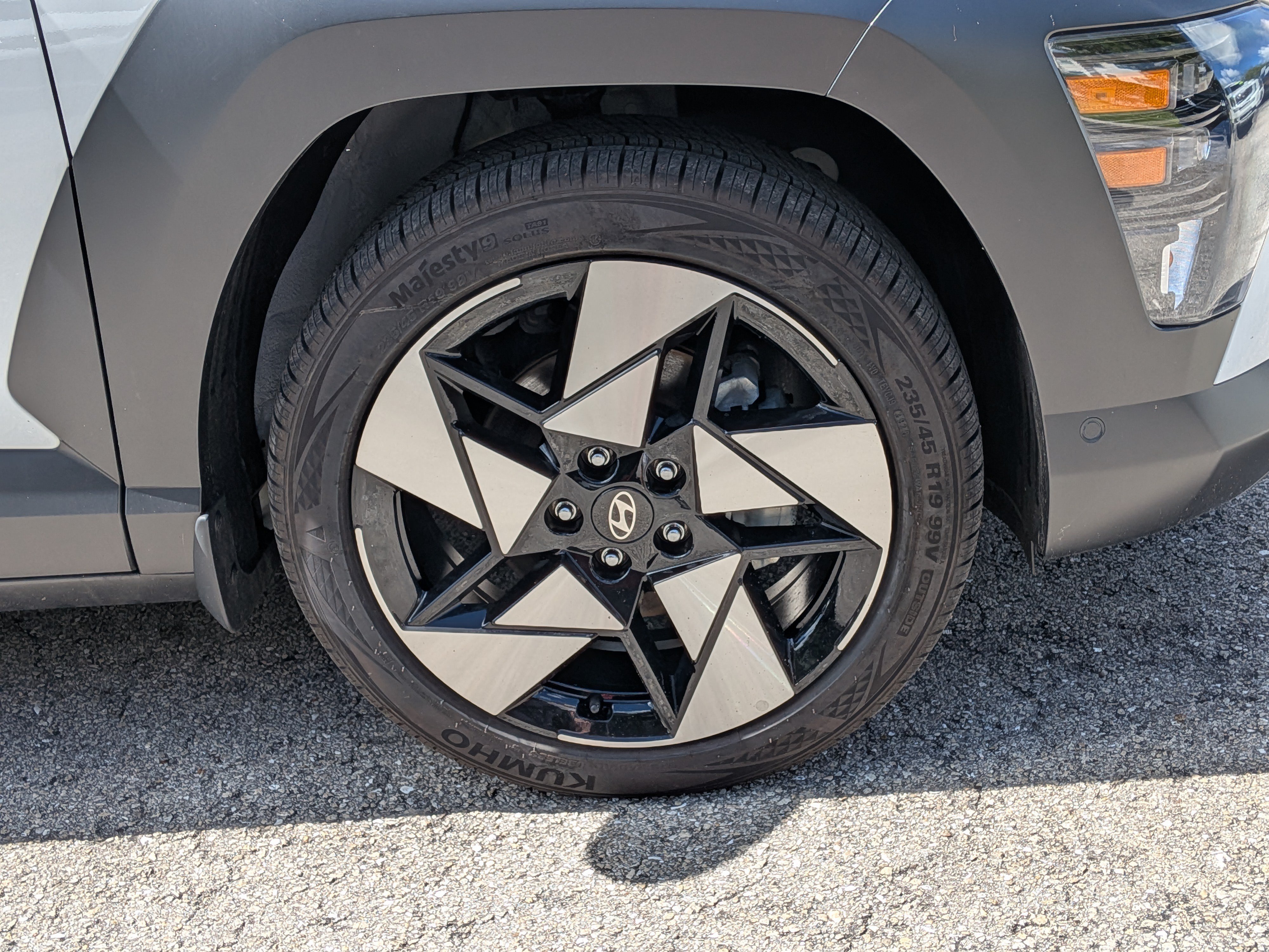 Used 2026 Hyundai Kona Limited FWD image 11