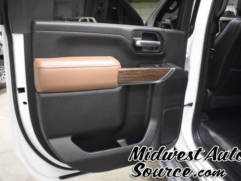 Used 2023 Chevrolet Silverado 2500 High Country w/ Z71 Off-Road Package AWD/4WD image 26