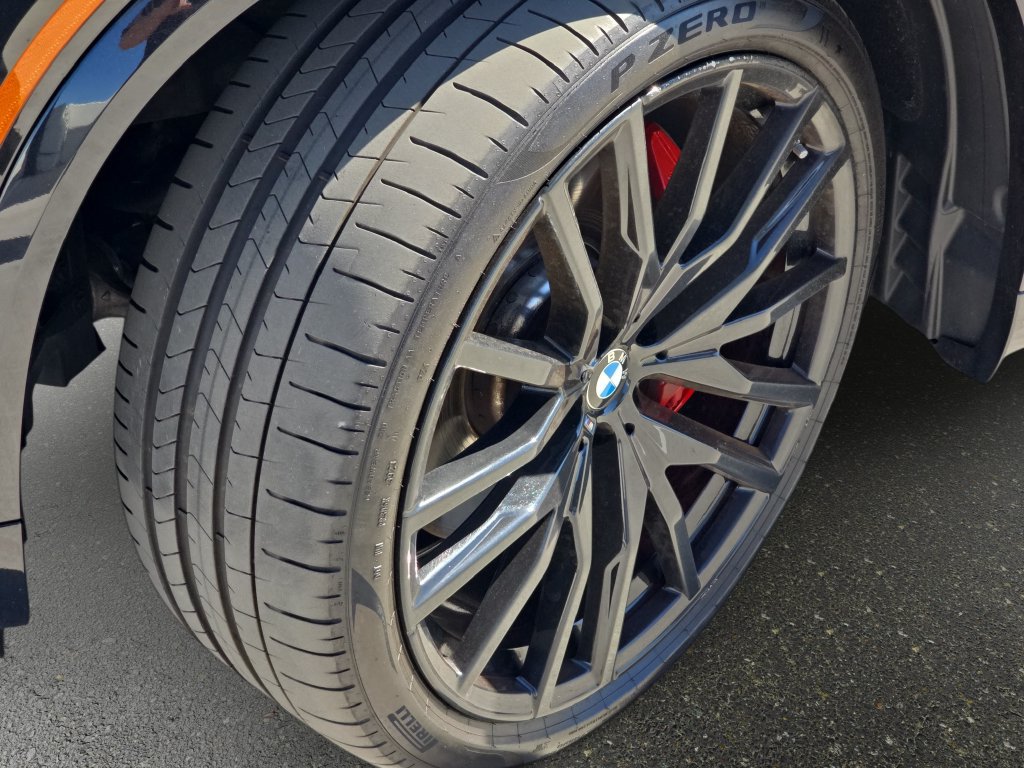 Used 2024 BMW X5 sDrive40i w/ M Sport Package RWD image 36