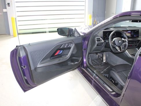 Used 2025 BMW 230i xDrive Coupe w/ M Sport Package AWD/4WD image 7