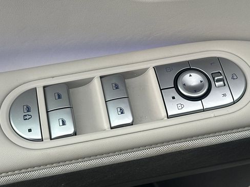 Certified 2024 Hyundai Ioniq 5 Limited image 12