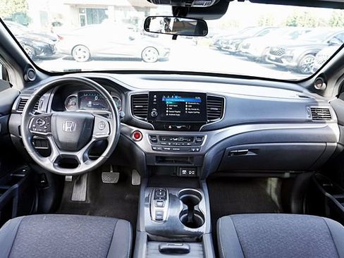 Used 2021 Honda Passport Sport image 18