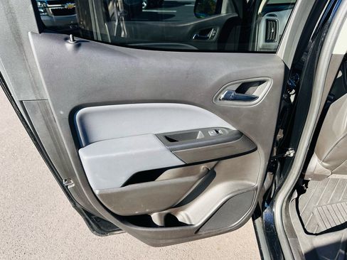 Used 2019 Chevrolet Colorado Z71 image 29