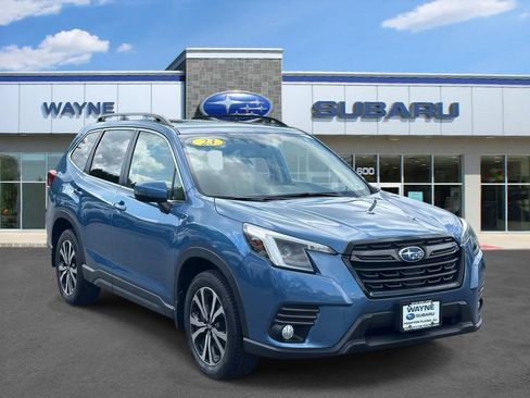 Certified 2023 Subaru Forester Limited AWD/4WD image 1