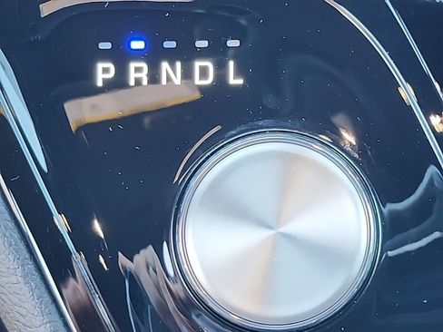 New 2026 Chrysler Pacifica Select image 34