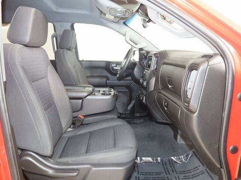 Used 2023 Chevrolet Silverado 1500 Custom image 10