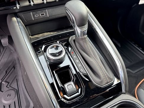 New 2026 GMC Canyon AT4 image 22