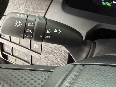 New 2026 Toyota Tacoma Limited AWD/4WD image 15
