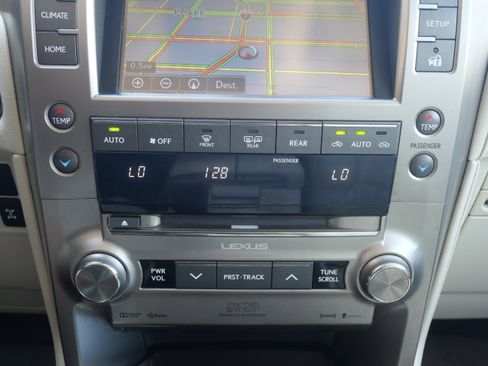 Used 2017 Lexus GX 460 Luxury image 33