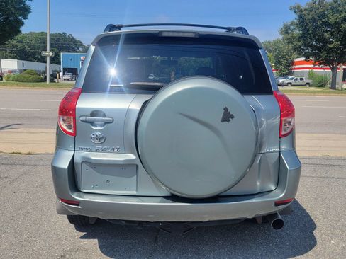 Used 2008 Toyota RAV4 4WD image 4