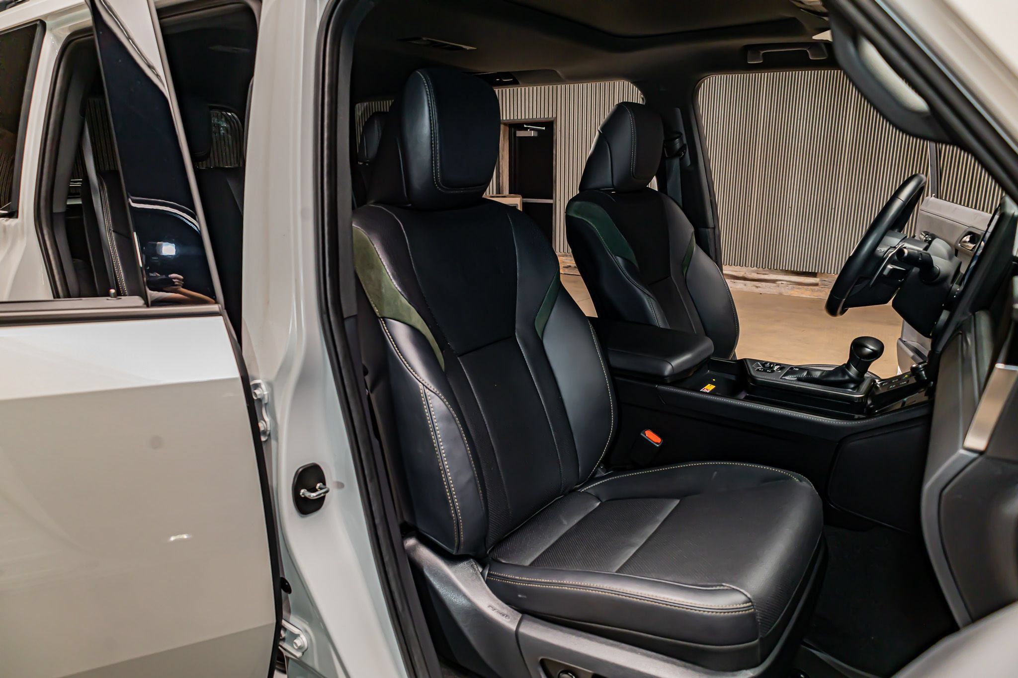 Used 2024 Lexus GX 550 AWD/4WD image 28