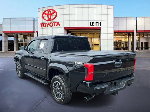 Used 2024 Toyota Tacoma TRD Sport image 7