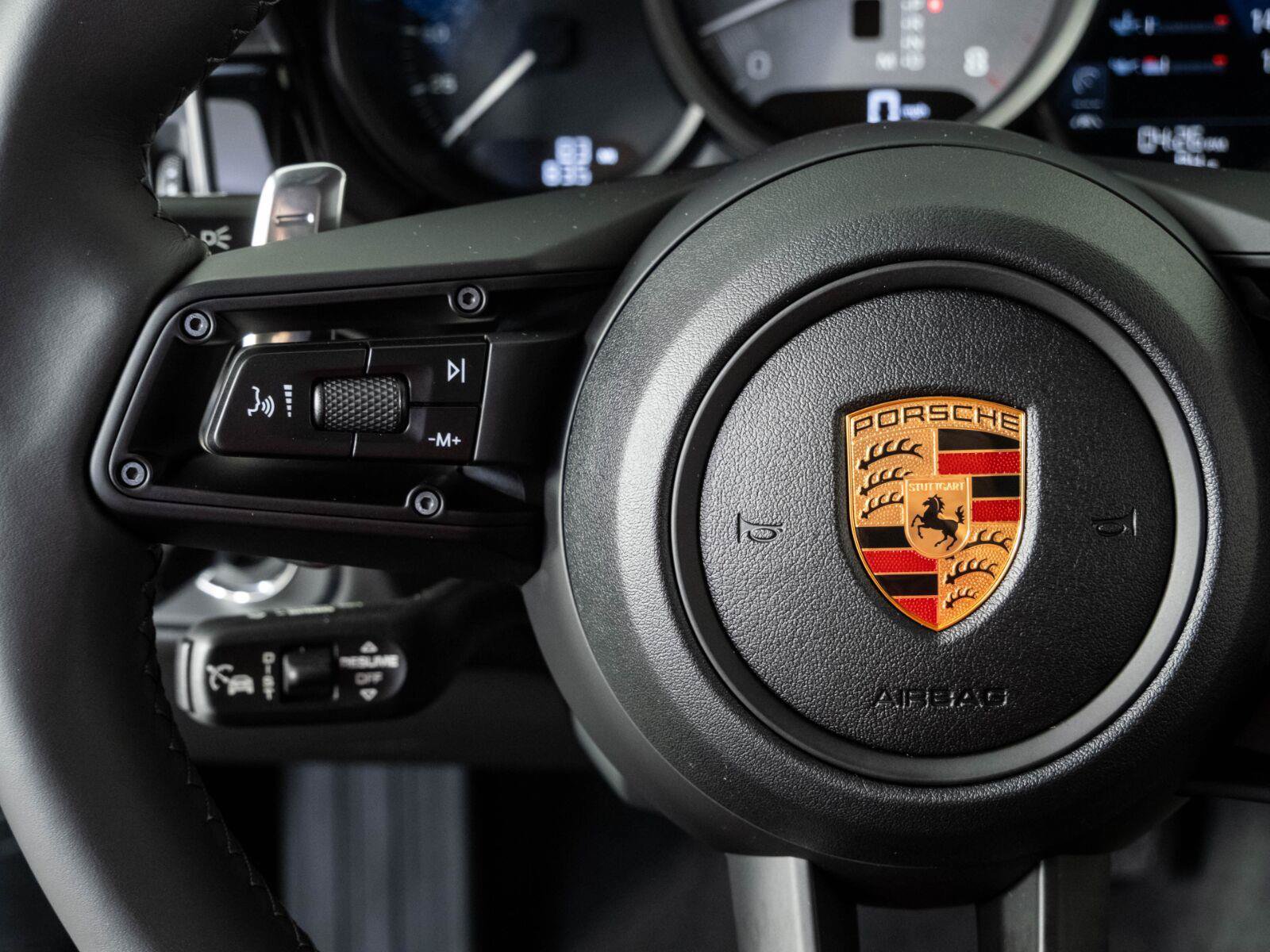 New 2026 Porsche Macan S AWD/4WD image 10