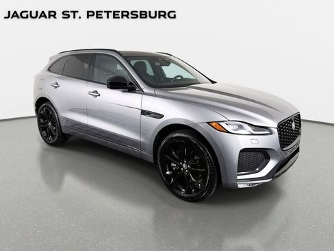 Used 2026 Jaguar F-PACE R-Dynamic S AWD/4WD image 3