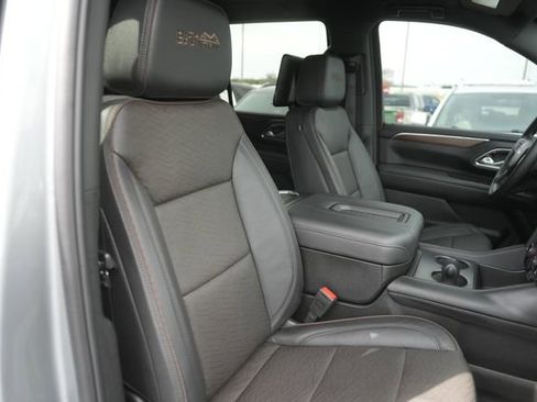 Used 2024 Chevrolet Tahoe High Country image 21
