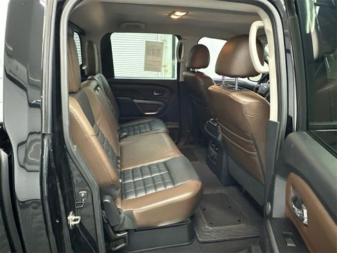 Used 2017 Nissan Titan Platinum Reserve image 17