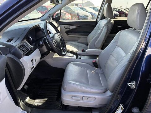 Used 2016 Honda Pilot Elite image 12