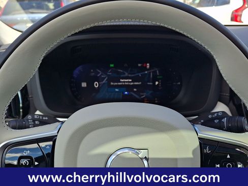 New 2026 Volvo XC60 T8 Ultra w/ Protection Package Premier image 16