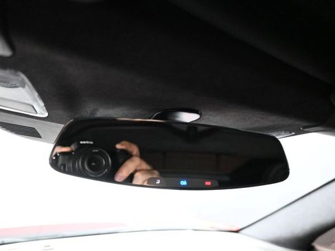 Used 2015 Chevrolet Corvette Z06 w/ 3LZ Preferred Equipment Group image 19