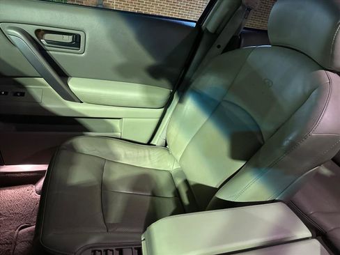 Used 2005 INFINITI FX35 AWD w/ (P01) Touring Pkg image 15