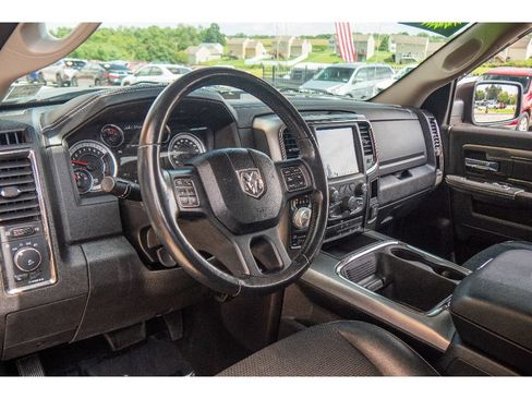 Used 2018 RAM 1500 Sport AWD/4WD image 12