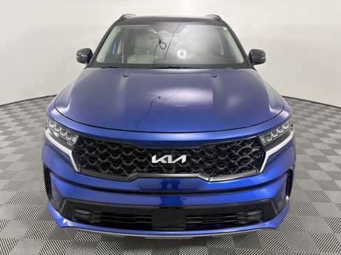 Used 2023 Kia Sorento EX w/ Panoramic Sunroof Package FWD image 8