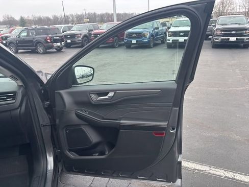 Certified 2023 Ford Escape Active w/ Tech Pack #2 image 28
