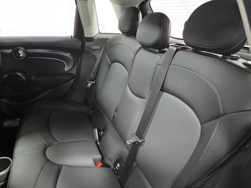 Used 2023 MINI Cooper S image 32