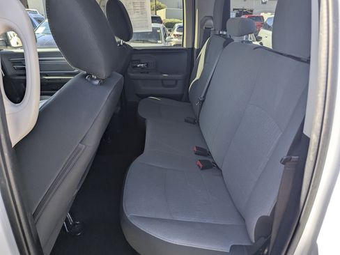 Used 2024 RAM 1500 Classic SLT image 9