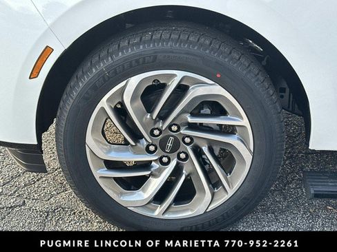 New 2026 Lincoln Navigator L Reserve image 11