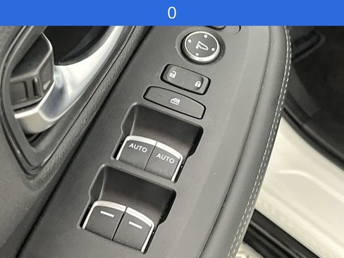 Used 2024 Honda HR-V EX-L image 14